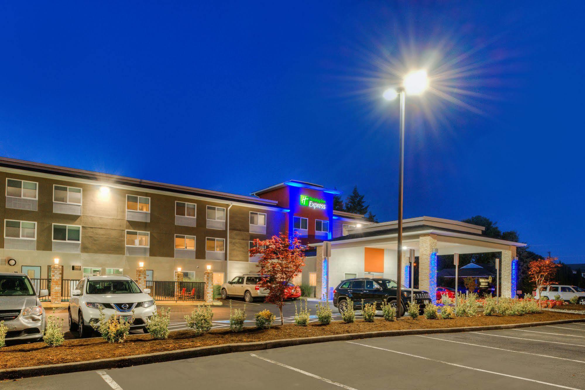Holiday Inn Express Newberg - Wine Country By Ihg Luaran gambar